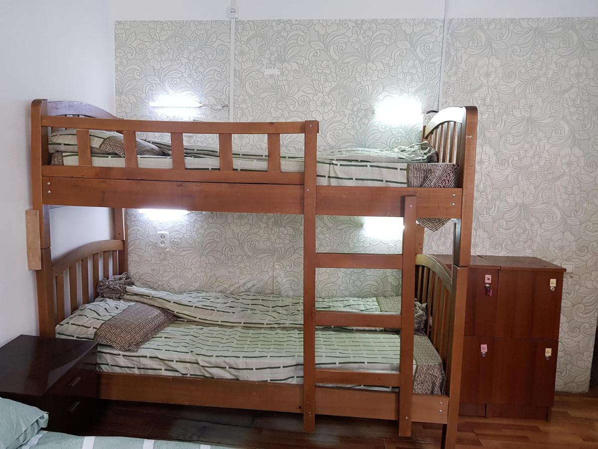 Backpackers Hostel ティビリシ エクステリア 写真